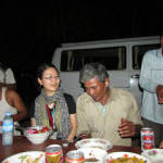 作業を手伝ってくれた村人達とも楽しく過ごしました